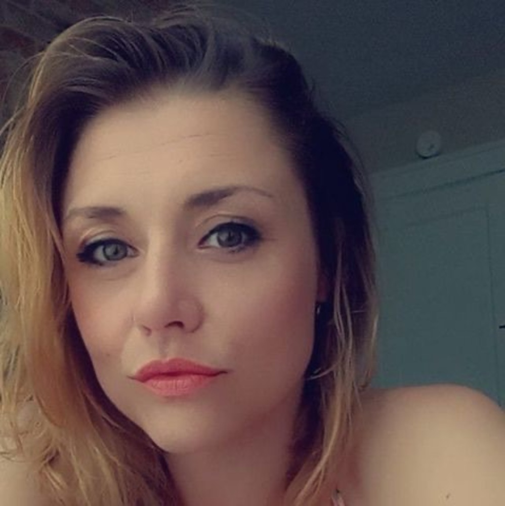 Meet your Posher, Ashlie
